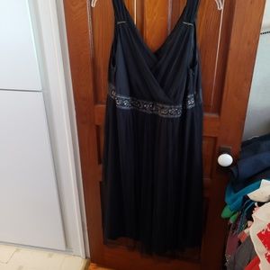 Robbie Bee Woman Dress Size 20W